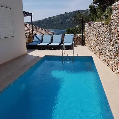 Holiday home House Josin San *
