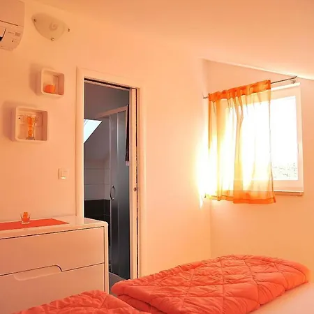 House Josin San 度假居 *