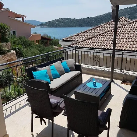 House Josin San Vinišće